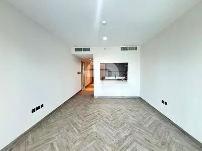 Brand New | Vacant | Close To Circle Mall