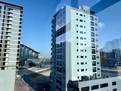 Spacious Layout | 2Bedroom | Near Metro