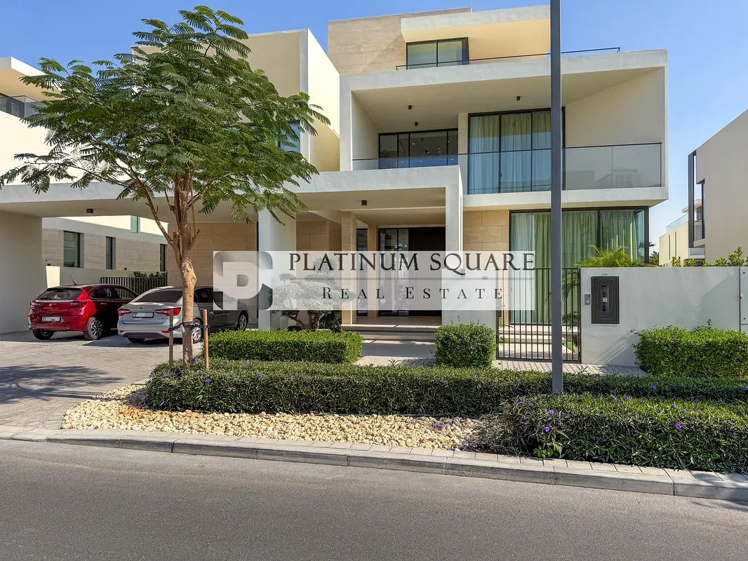 Lake View | Luxurious 5BR+ Maid | Furnished