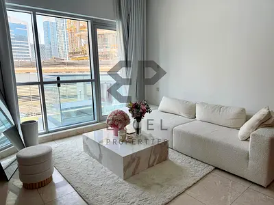 Spacious Studio | Fully furnished | Burj Khalifa View