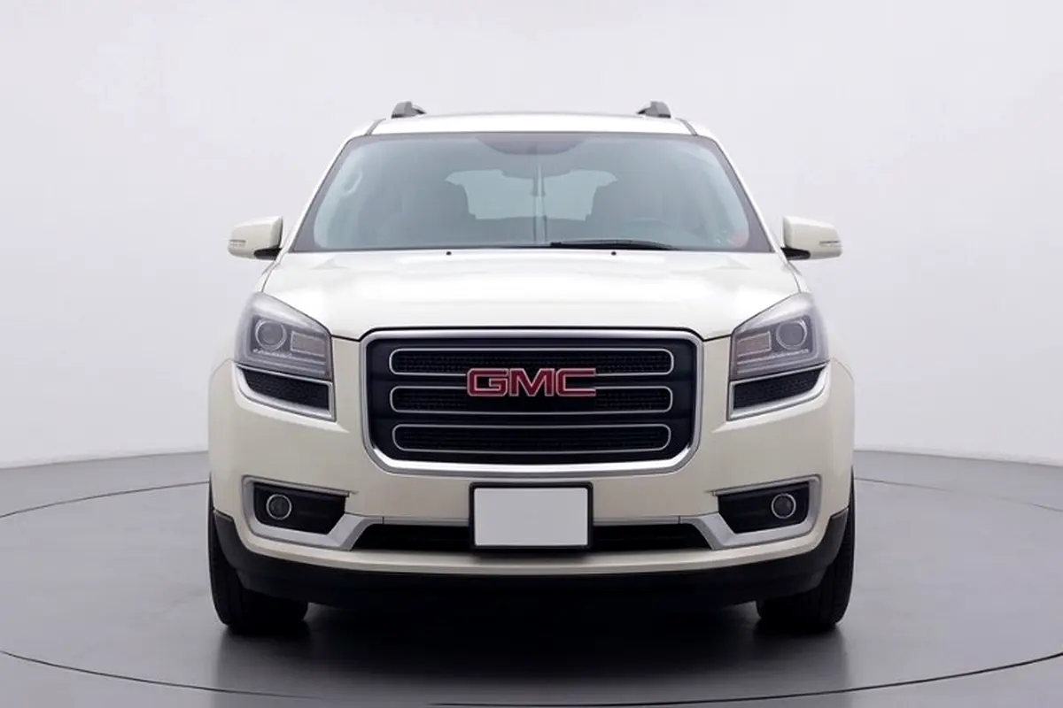 GMC Acadia 2014 — photo 1 of 12