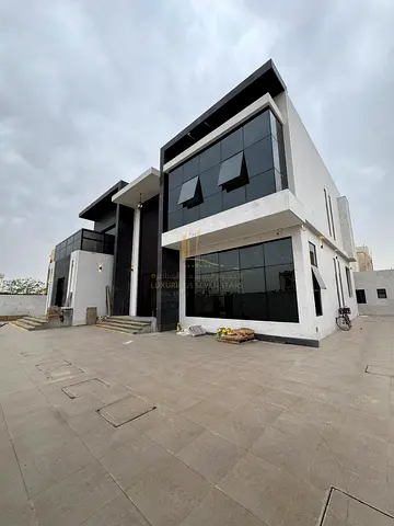 🏡 For Sale | Luxury Villa in Al Hoshi – Adjacent to Al Nouf