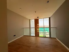 Single Row | Close to Amenities | Vacant