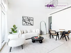 Huge Layout | Upgraded 1 Bedrooms | Furnished