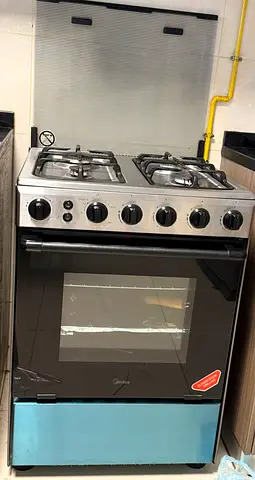 Midea Gas Cooker with Oven - 4 Burners