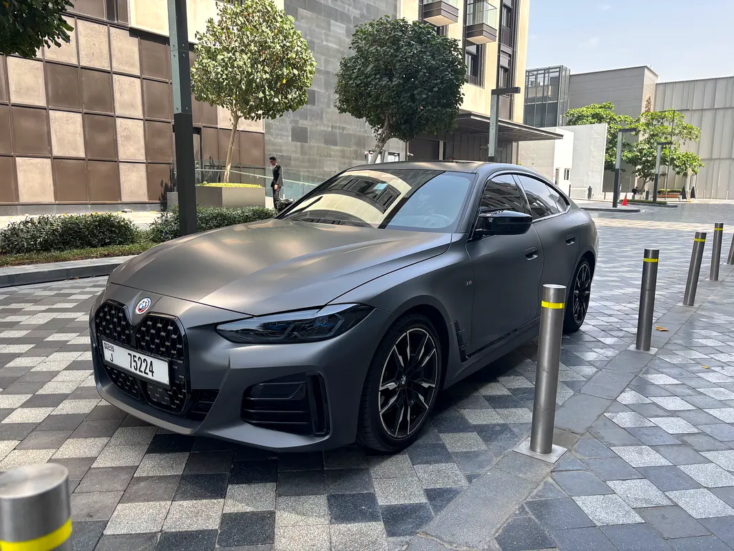 BMW 4-Series 2023 — photo 1 of 14