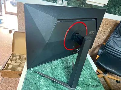 AOC 24-inch Gaming Monitor with Adjustable Stand (Good Condition)