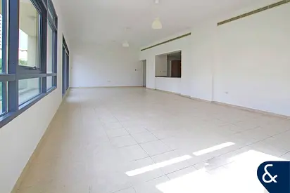 Three Bedroom | Large Layout | Prime Location