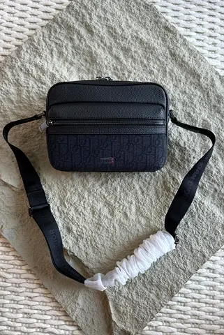 Dior Rider 2.0 Zipped messenger bag