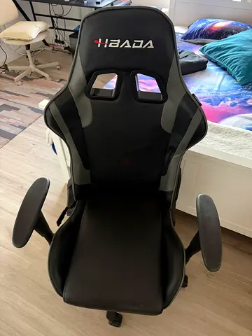 Used HAVIT Gaming Chair — Black PU Leather, Adjustable Recline