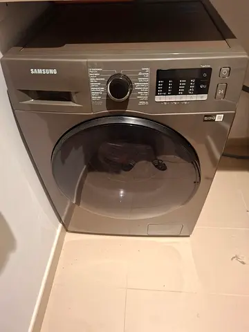 Samsung washing machine 8kg washer 6kg dryer latest model same like new condition