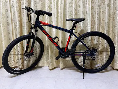 Fuji Nevada 1.7 with Shimano Gears and WTB Ranger Tires