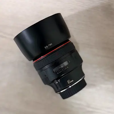 Canon EF 85mm f/1.2L USM Telephoto Lens (Used, Perfect Condition)