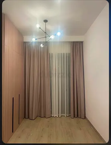 8 months old Beige curtain