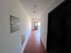 One bedroom and living room, parquet flooring, central air conditioning, prime location in Al Nuaim