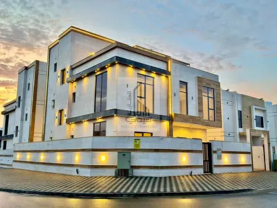 No annual fees, modern corner villa, 6 bedrooms