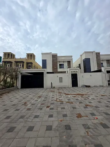 Villa for rent in Al Yasmeen 5 master bedrooms parking AED 100K yearly