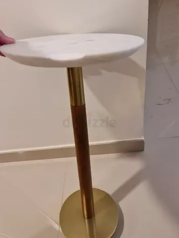 Small round side table with marble top and wood/brass stem