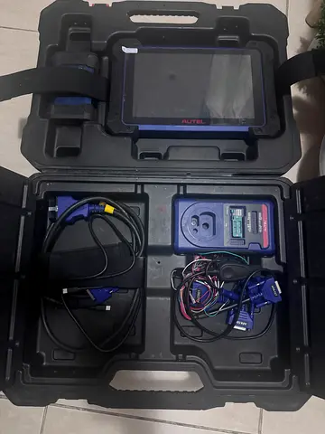 Autel mexicheck portable diagnostic device