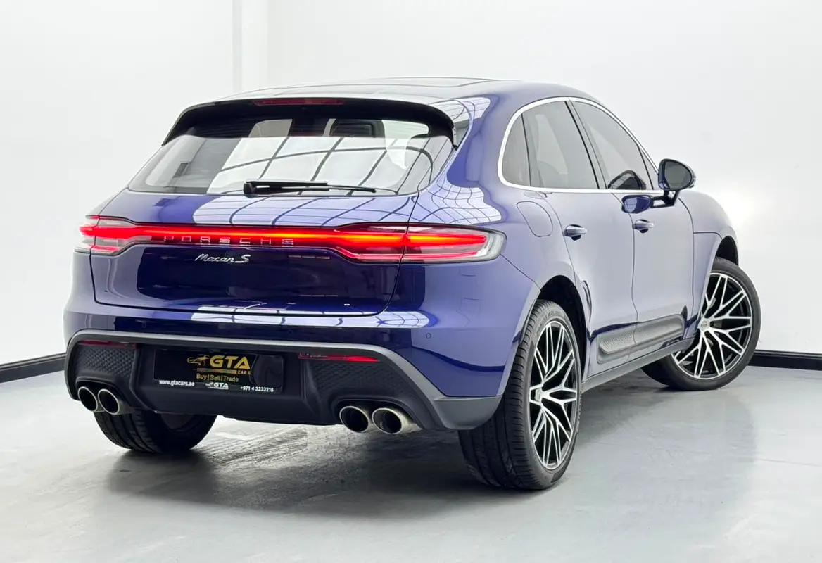 Porsche Macan 2025