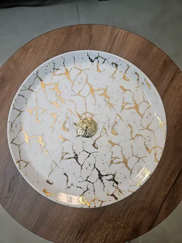 Decorative Marble-Pattern Ceramic Serving Plate (White  Gold)