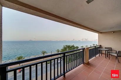 Burj Khalifa / Burj al Arab views|Anantara resort