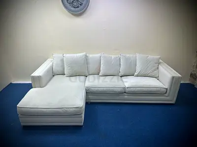 Excellent condition the one brand lshape sofa