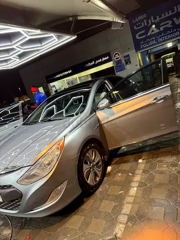 2015 Hyundai Sonata Hybrid Limited - American Specs