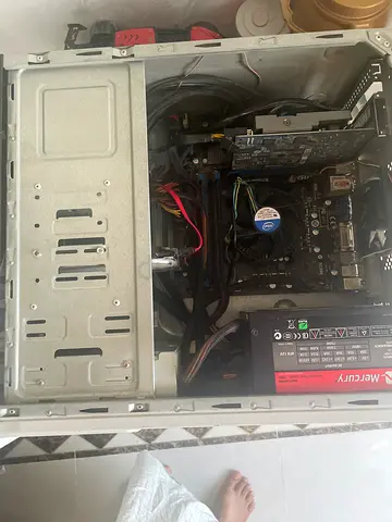 Used Desktop Tower with Intel CPU, 4GB RAM, 500GB HDD (Not Working)