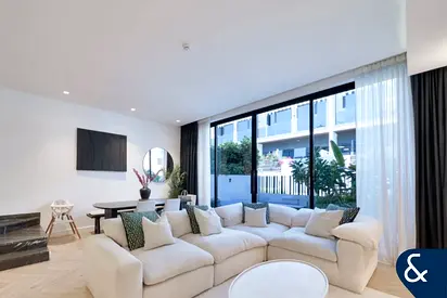 4 Beds + Maids | V.O.T | Modern Upgrades