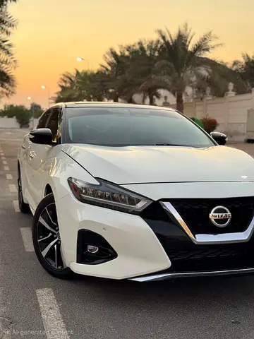 2022 Nissan MAXIMA 照片 2