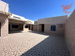 4 BEDROOM VILLA WITH COVERED PARKING CONTACT NOW !