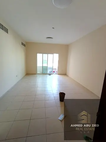 Two bedroom hall open view built in wardrobes prime location family friendly