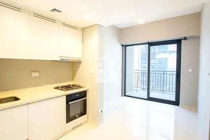 PRIME LOCATION | MODERN | READY TO MOVE