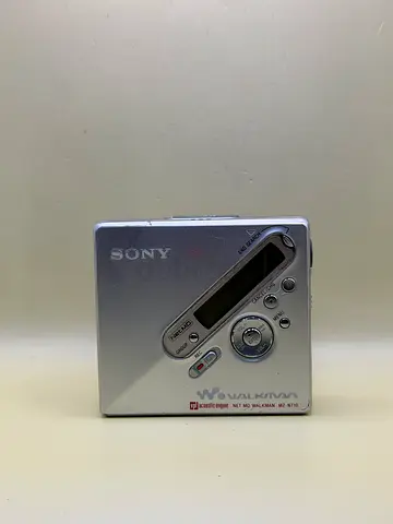 Sony MZ-N710 Net MD Walkman portable MiniDisc recorder.