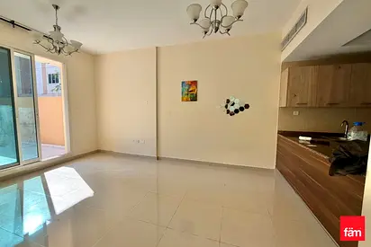 Pool View | Huge Terace | Negotiable