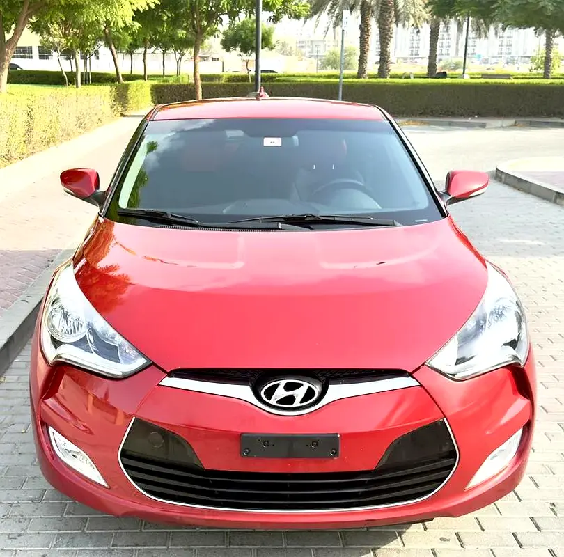 Hyundai Veloster 2013 — photo 1 of 6