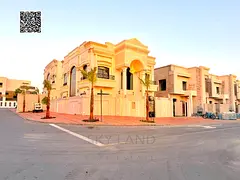 Luxury corner villa - 5 bedrooms - in a good location - close to all services - at an excellent pric