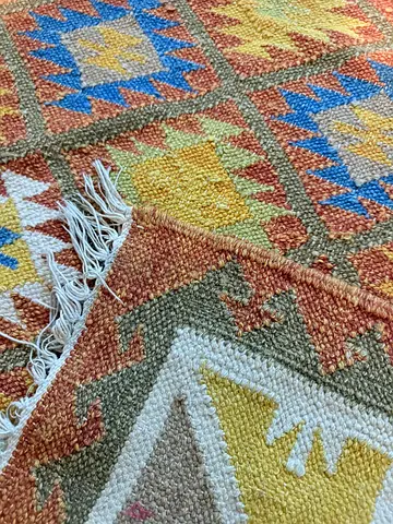 Handwoven Kilim-Style Flatweave Rug — Colorful Geometric Pattern, 2x3m (approx)