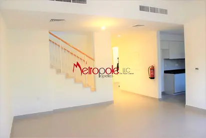 Beautiful 3 bed plus maid single row villa | Best price | Ready to move in