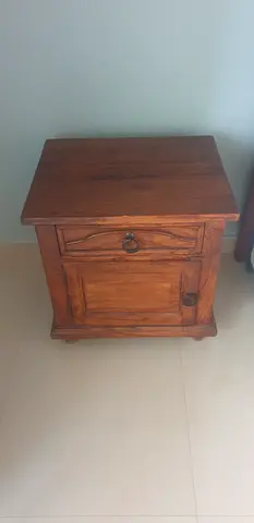 Solid Wood Bedside Cabinet / Nightstand - Single Drawer  Cupboard