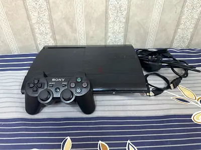 Modded PS3 (500GB)+Controller+Charging cable with power supply and HDMI cable