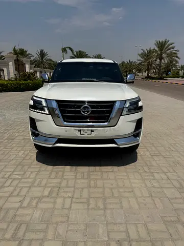 Nissan Patrol LE Platinum 2014 | GCC Specs | Well Maintained