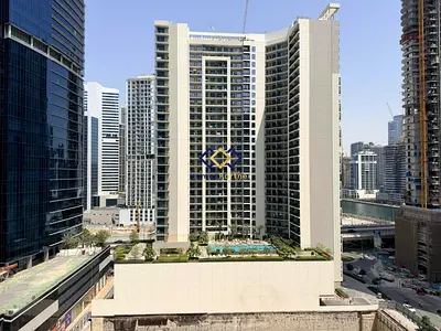 12 CHEQUES | READY TO MOVE | NEAR METRO | VACANT |