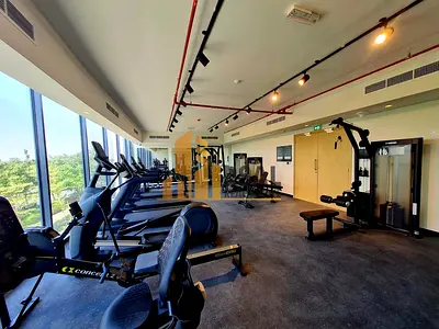 Stunning View 3BR / Maidroom / Higher Flore / Spacious Size / Huge Balconey / Downtown Sharjah