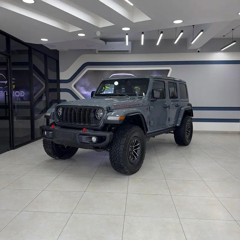 Jeep Wrangler 2026 — photo 1 of 16