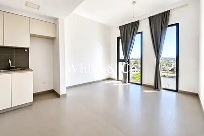 Unit Vacant Now | 12 Cheques | Low Floor