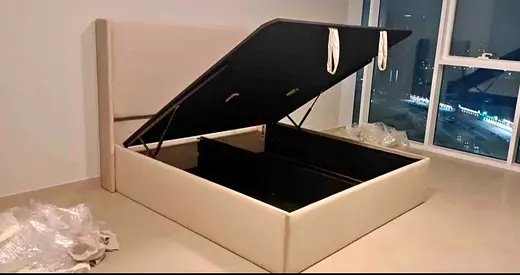 Hydraulic Storage Bed Queen Size New For Sale