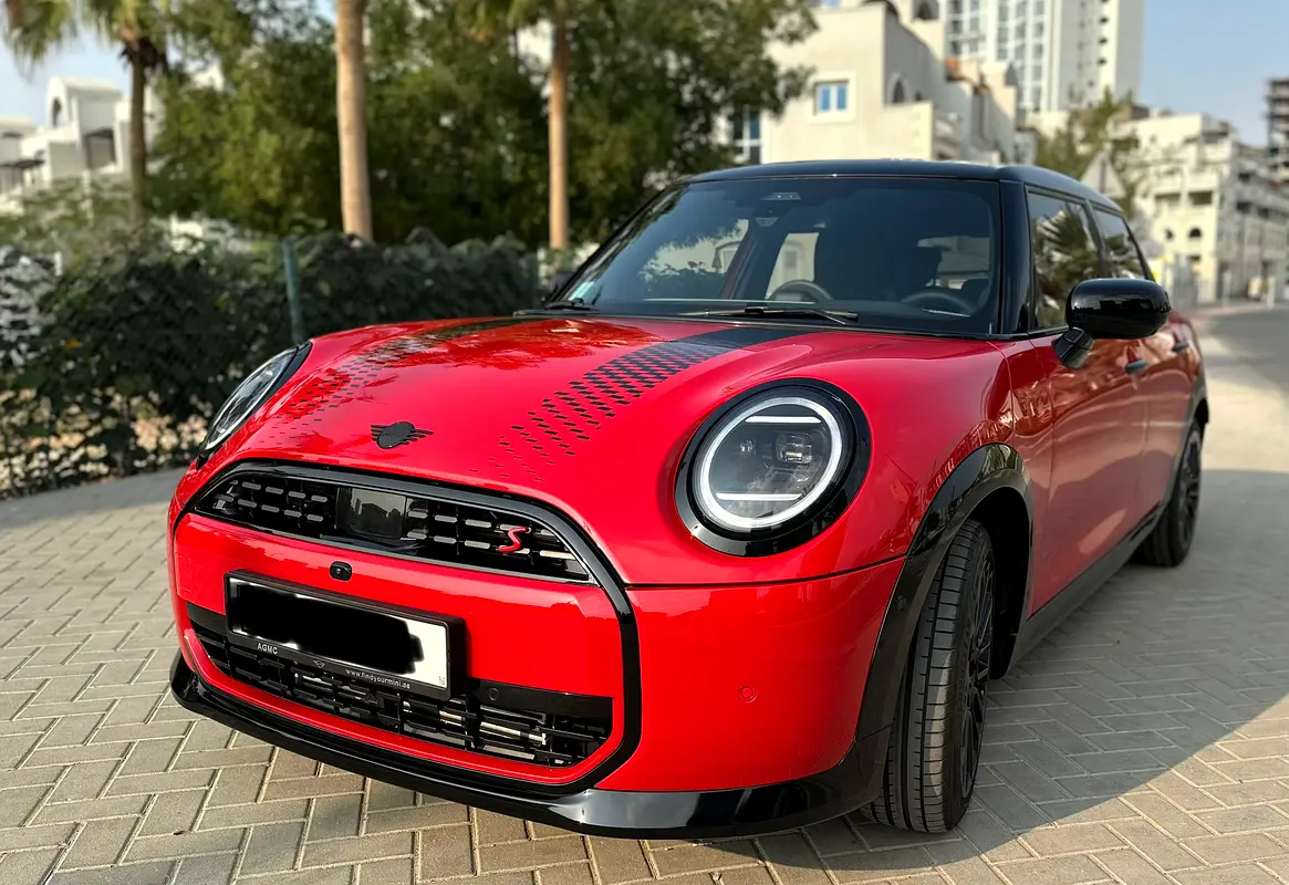 MINI Cooper 2025 — photo 1 of 14