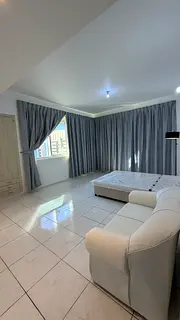 ELEGANT FULLY FURNISHED READY TO MOVE BEDROOM NEAR ELECTRA
